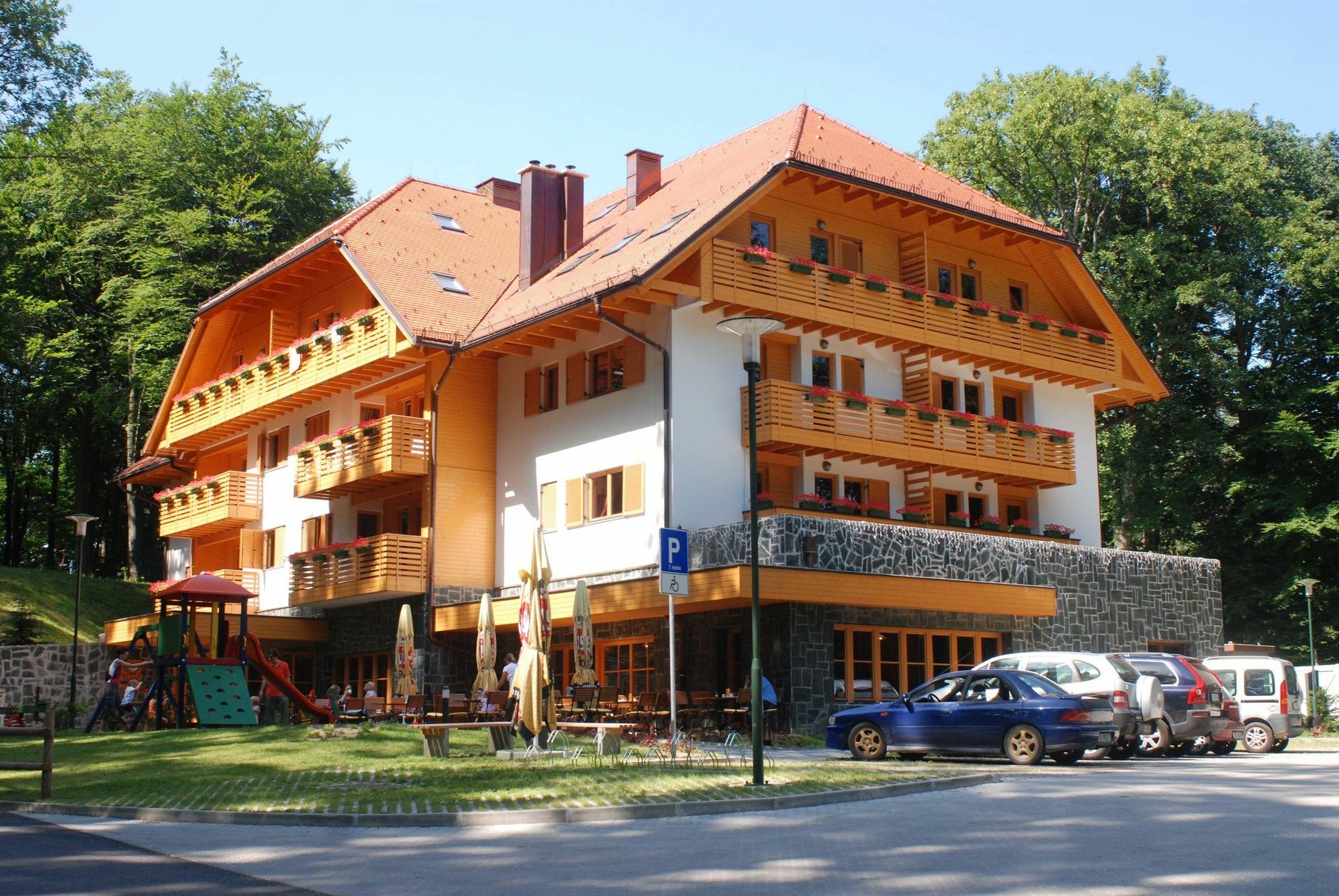 Aparthotel Snjezna Kraljica Stubicke Toplice Luaran gambar