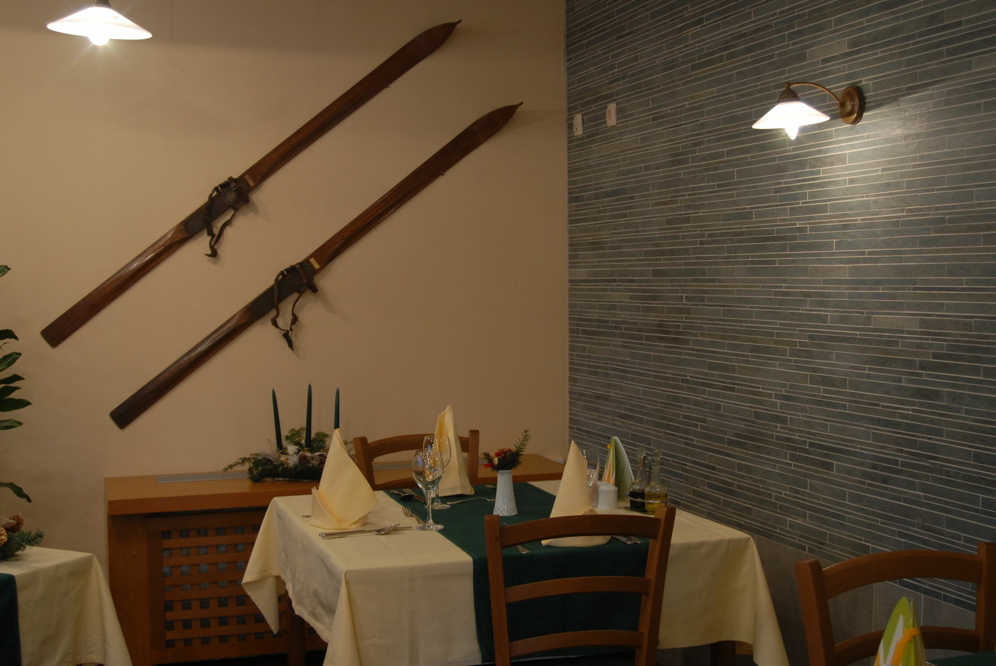 Aparthotel Snjezna Kraljica Stubicke Toplice Luaran gambar